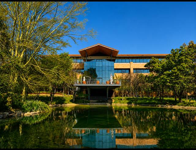 632M² OFFICE TO LET IN WOODMEAD